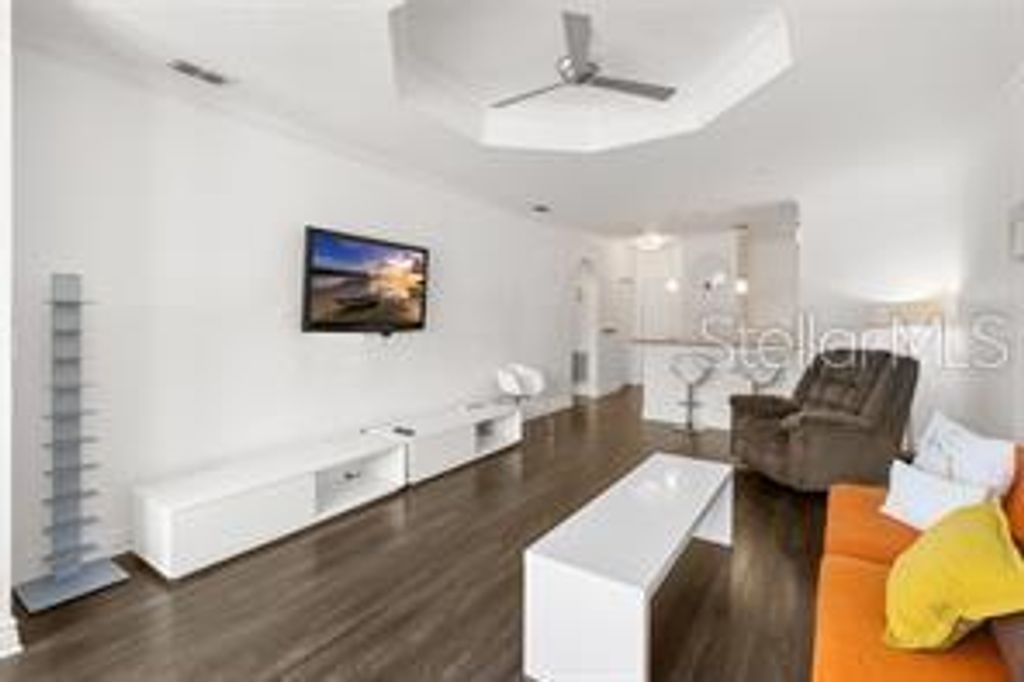 Image 15 of property listing at 2732 VIA MURANO 534, Clearwater, FL 33764