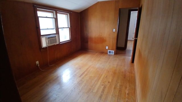 161 Verge St, Springfield, MA 01129