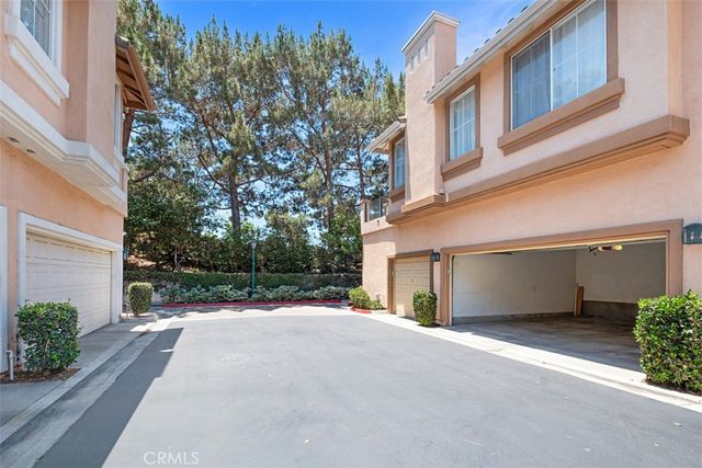 709 Solvay Aisle, Irvine, CA 92606