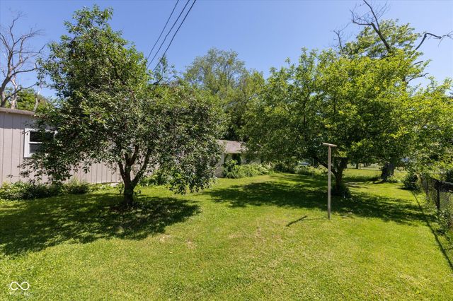 6862 Travis Road, Greenwood, IN 46143