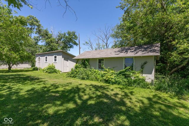 6862 Travis Road, Greenwood, IN 46143