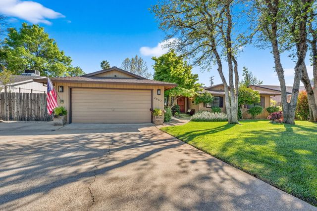 2867 Camulos Way, Redding, CA 96002