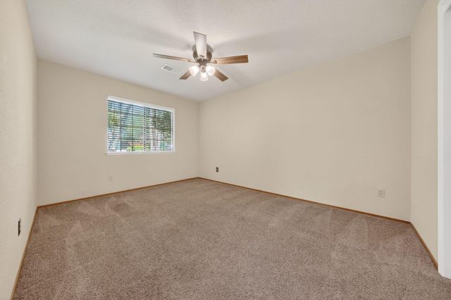 2867 Camulos Way, Redding, CA 96002