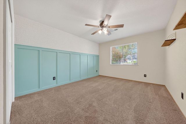 2867 Camulos Way, Redding, CA 96002