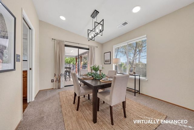 2867 Camulos Way, Redding, CA 96002