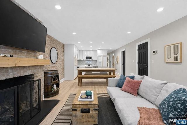 112 Bloomfield Street 1, Hoboken, NJ 07030