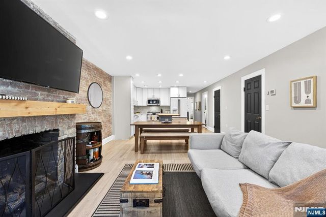 112 Bloomfield Street 1, Hoboken, NJ 07030