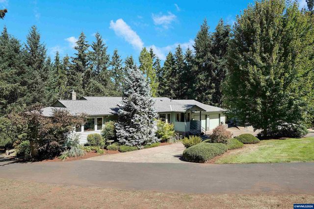 6135 Skyline Rd S, Salem, OR 97306