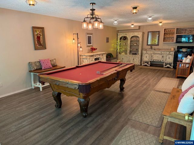6135 Skyline Rd S, Salem, OR 97306