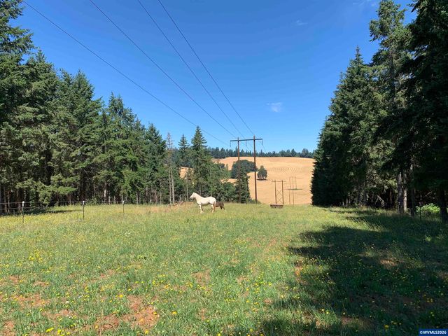 6135 Skyline Rd S, Salem, OR 97306