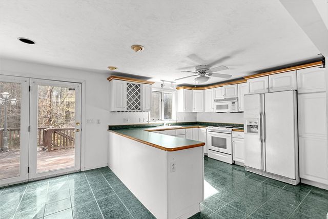 20 Dinahs Way, Wareham, MA 02571