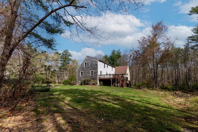 20 Dinahs Way, Wareham, MA 02571