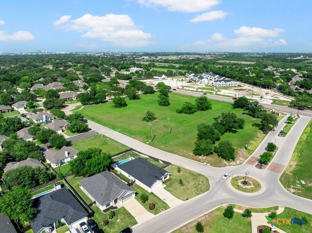 2608 Torino Reale Avenue, Temple, TX 76502
