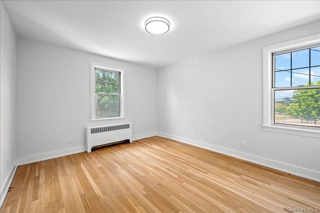 14 Soundview Avenue 1, White Plains, NY 10606