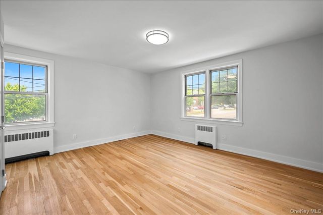 14 Soundview Avenue 1, White Plains, NY 10606