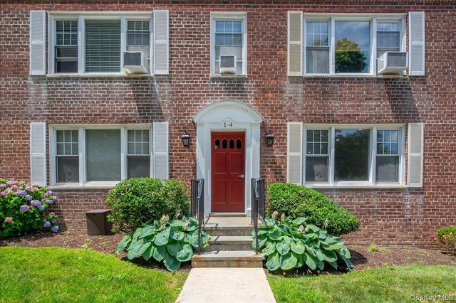 14 Soundview Avenue 1, White Plains, NY 10606