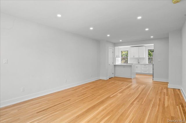 14 Soundview Avenue 1, White Plains, NY 10606