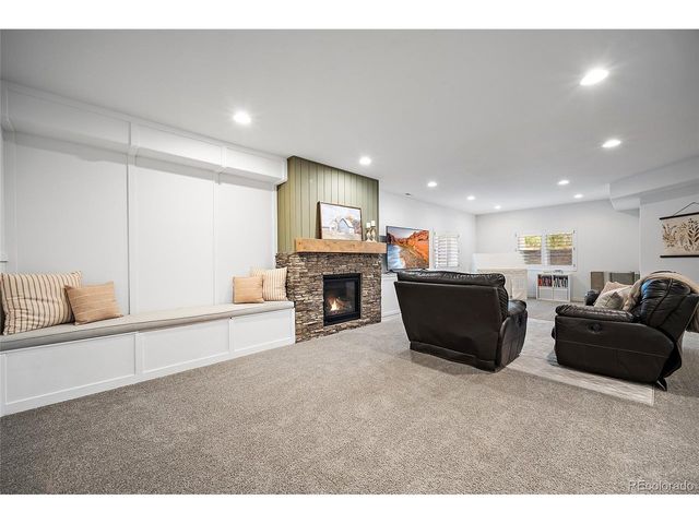 1558 Summerglow Ln, Monument, CO 80132