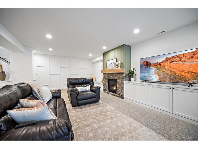 1558 Summerglow Ln, Monument, CO 80132