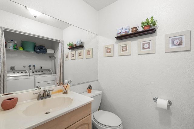 2116 NE 44TH Street, Lighthouse Point, FL 33064