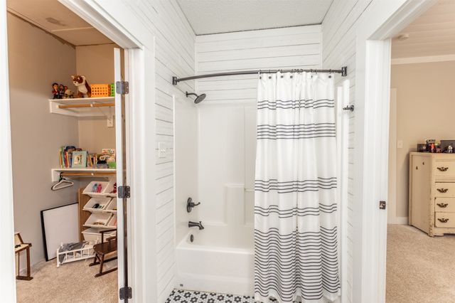 107 CR 173, Gainesville, TX 76240