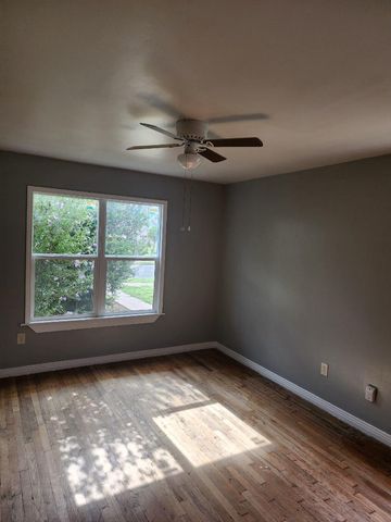 2104 Date Avenue, Lubbock, TX 79404