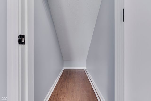 1023 Quarterhorse Run, Bargersville, IN 46106