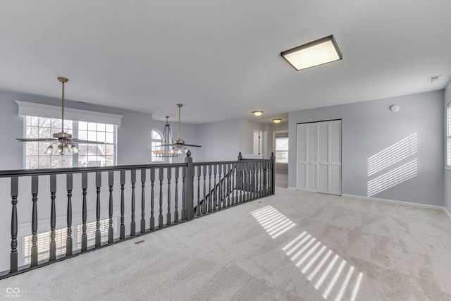 1023 Quarterhorse Run, Bargersville, IN 46106