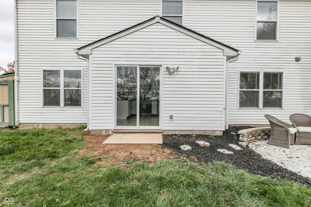 1023 Quarterhorse Run, Bargersville, IN 46106