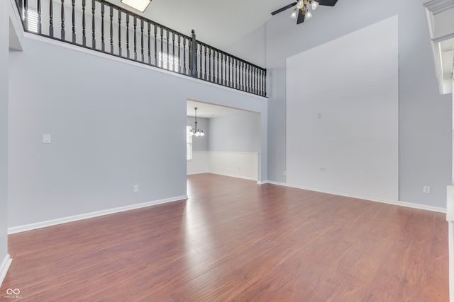 1023 Quarterhorse Run, Bargersville, IN 46106