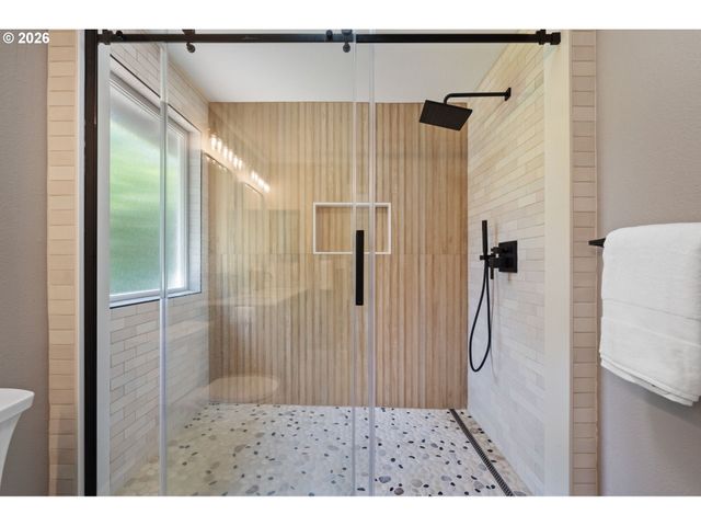 2626 Nw 37TH Ave, Camas, WA 98607