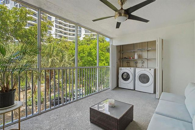 3350 NE 192nd Street 4Q-B, Aventura, FL 33180