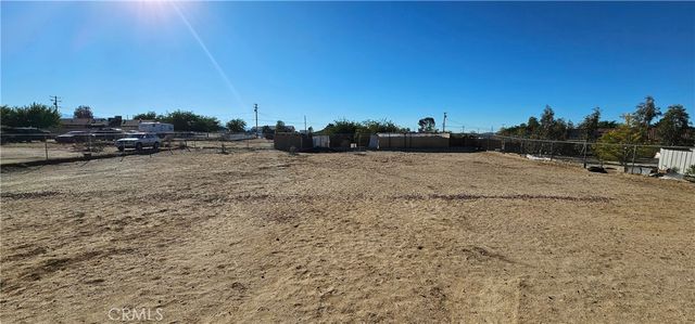 15638 Burwood, Victorville, CA 92394