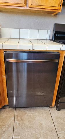 15638 Burwood, Victorville, CA 92394