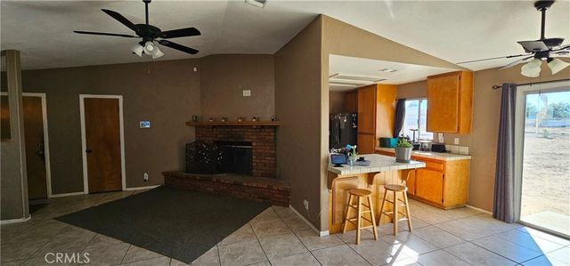 15638 Burwood, Victorville, CA 92394