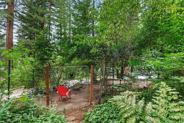 15551 Forest Hill Drive, Boulder Creek, CA 95006