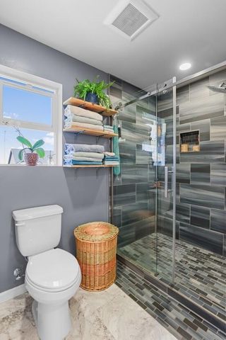 513 Barnum Drive, Phoenix, OR 97535