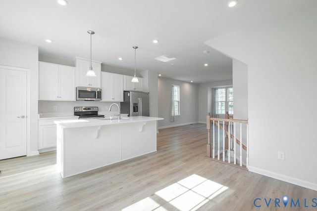 3131 Perdue Springs Dr, Chester, VA 23831