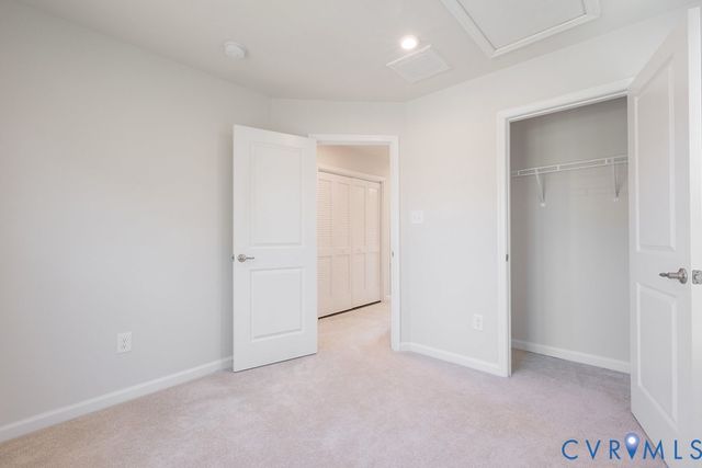 3131 Perdue Springs Dr, Chester, VA 23831