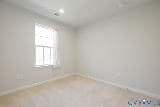 3131 Perdue Springs Dr, Chester, VA 23831