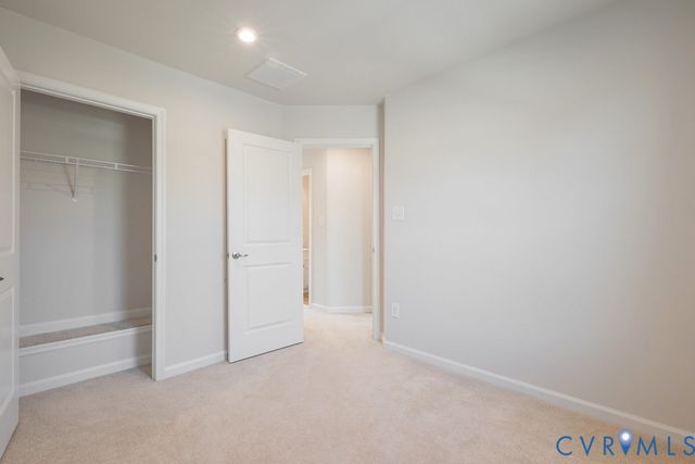 3131 Perdue Springs Dr, Chester, VA 23831
