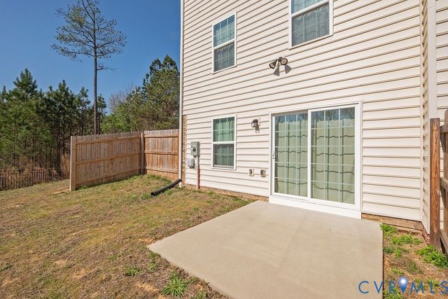 3131 Perdue Springs Dr, Chester, VA 23831