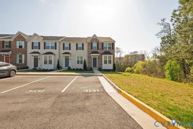 3131 Perdue Springs Dr, Chester, VA 23831
