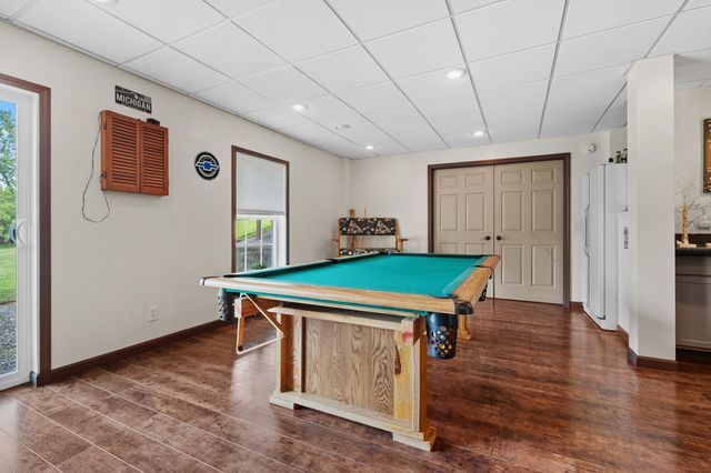 39166 36th Avenue, Paw Paw, MI 49079