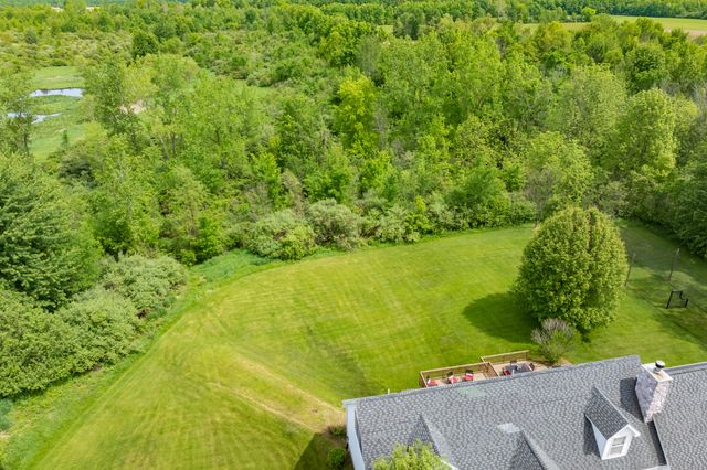 39166 36th Avenue, Paw Paw, MI 49079