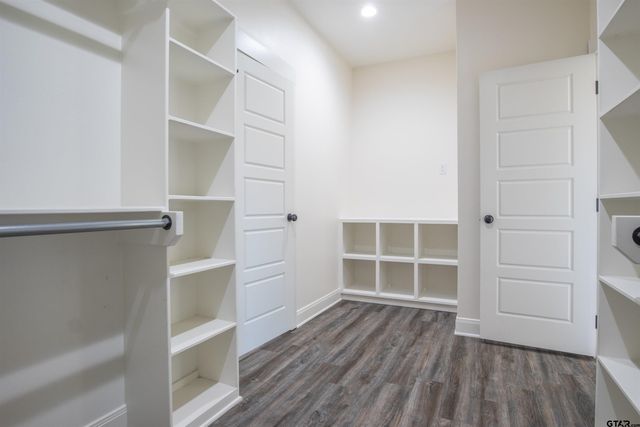 15207 CR 220, Tyler, TX 75707