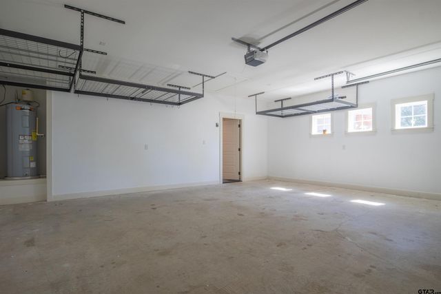 15207 CR 220, Tyler, TX 75707