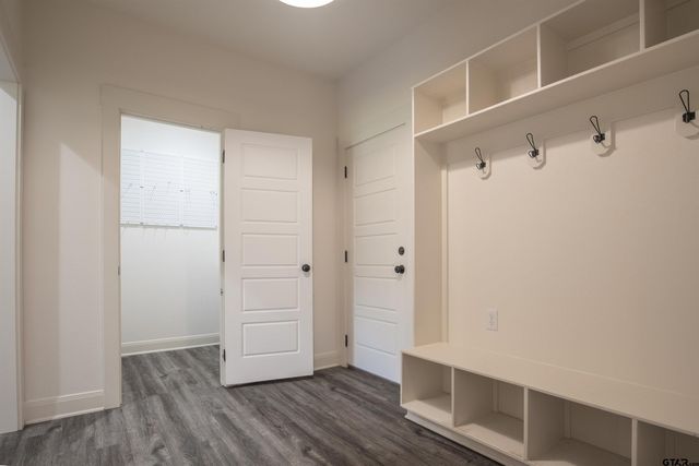 15207 CR 220, Tyler, TX 75707