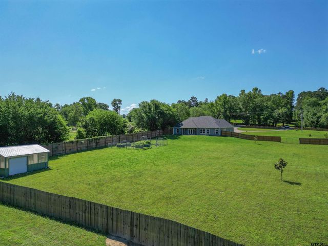 15207 CR 220, Tyler, TX 75707
