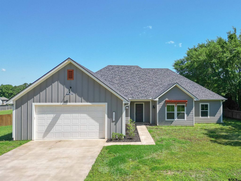 15207 CR 220, Tyler, TX 75707
